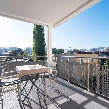 Azalee - Parking Gratuit - Terrasse Couverte - Proche Transport - Equipe Nancy