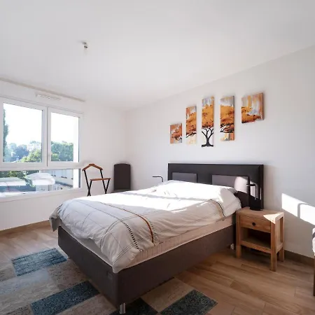 Azalee - Parking Gratuit - Terrasse Couverte - Proche Transport - Equipe Apartamento Nancy